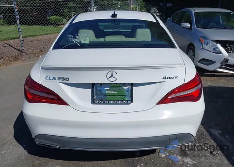 2019 Mercedes-Benz Cla 250 4Matic z USA, uszkodzony, nr VIN WDDSJ4GB3KN753084